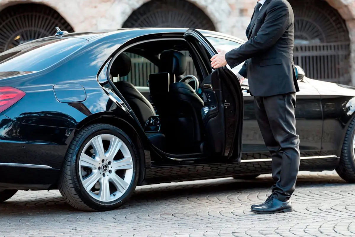 hourly chauffeur service - Krownkey Limo Service North Caroline